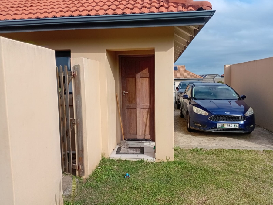To Let 2 Bedroom Property for Rent in Kidds Beach Eastern Cape